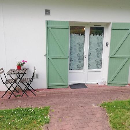 Appartement De Plain Pied Dans La Verdure Yerres Ngoại thất bức ảnh