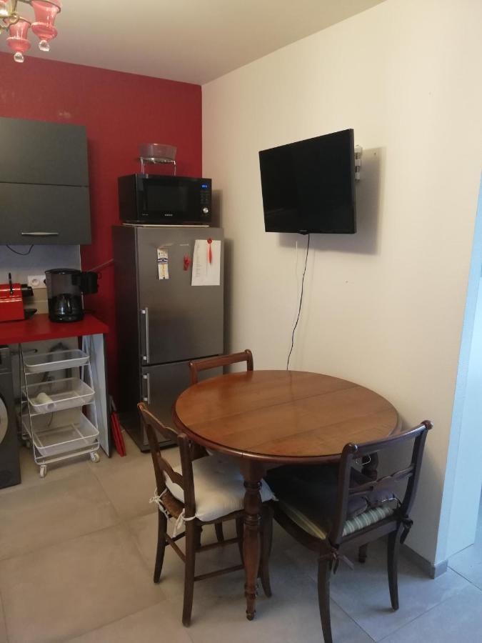 Appartement De Plain Pied Dans La Verdure Yerres Ngoại thất bức ảnh
