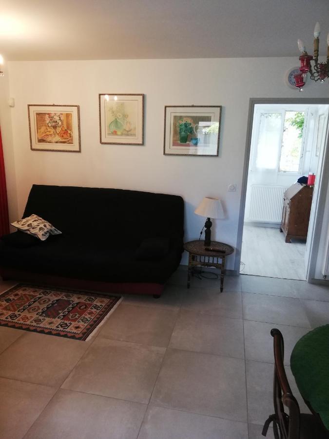 Appartement De Plain Pied Dans La Verdure Yerres Ngoại thất bức ảnh