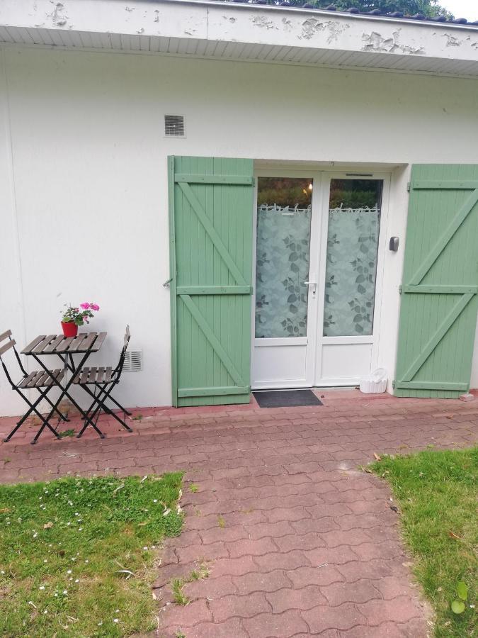 Appartement De Plain Pied Dans La Verdure Yerres Ngoại thất bức ảnh