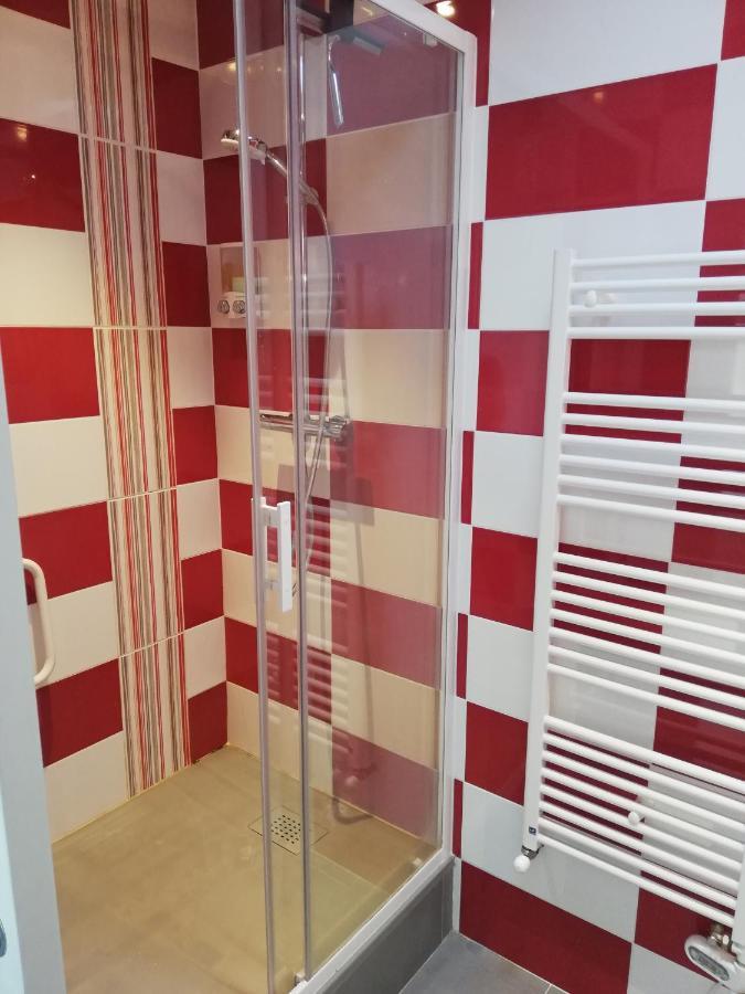 Appartement De Plain Pied Dans La Verdure Yerres Ngoại thất bức ảnh